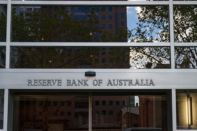 La economista jefe del Banco de la Reserva de Australia (RBA), Sarah Hunter, habló en el almuerzo de la Universidad de Adelaida el viernes, describiendo el uso de escenarios en la formulación de políticas.