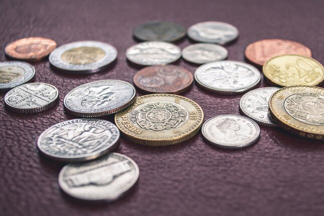 Đồng peso Mexico giữ mức giảm gần đây so với đồng đô la Mỹ mạnh hơn.