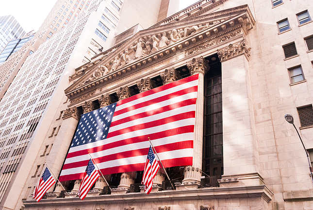 El 27 de diciembre, la oficina de estadísticas de EE.UU. publicará una cifra que probablemente no atraerá mucho interés público: la deuda externa neta de los Estados Unidos.