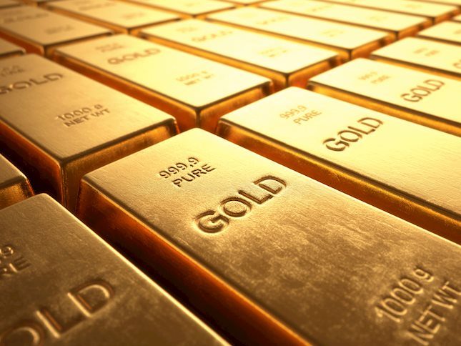 Giá vàng tăng nhẹ trong phiên giao dịch Bắc Mỹ vào đầu tuần, tăng 0,28%, khi các nhà đầu tư chờ đợi quyết định của Ủy ban Thị trường Mở Liên bang (FOMC). Tại thời điểm viết bài, XAU/USD giao dịch ở mức 2.643$, cao hơn giá mở cửa nhưng thấp hơn mức cao nhất trong ngày.