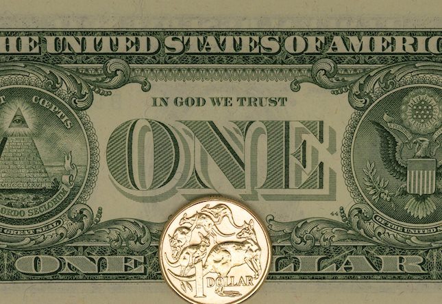 Cặp AUD/USD giao dịch trong phạm vi giao dịch hôm thứ Năm, hơi trên mức đáy hai năm là 0,6200 gần 0,6230.