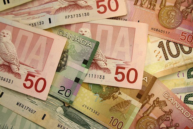 El par USD/CAD comercia lateralmente alrededor de 1.4400 en la sesión norteamericana del martes.