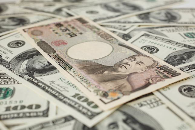 Đồng yên Nhật (JPY) tăng điểm so với đô la Mỹ (USD) vào thứ Sáu.