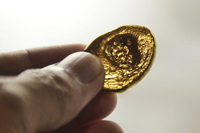 Giá vàng (XAU/USD) thu hút một số người bán gần mức 2.600$ trong phiên giao dịch đầu ngày thứ Ba ở châu Á.