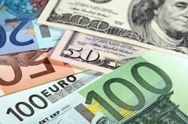 EUR/USD tìm thấy hỗ trợ tạm thời trong phiên giao dịch Bắc Mỹ hôm thứ Sáu sau khi giảm xuống gần 1,0220 vào thứ Năm, mức thấp nhất được thấy trong hơn hai năm qua.