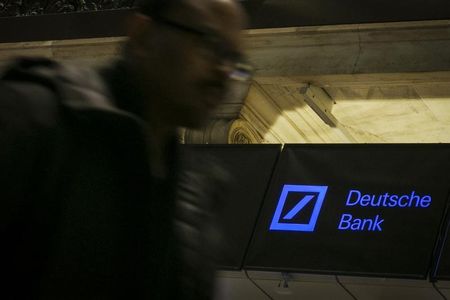 Investing.com -- 2025 tem potencial para ser outro ano forte para os mercados, com base no impulso positivo dos últimos dois anos, disse um estrategista do  Deutsche Bank  (ETR:DBKGn).Em um rel