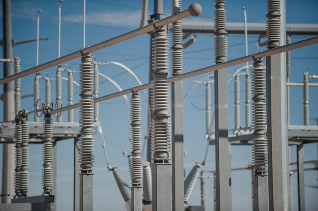 Los valores de Constellation Energy (CEG) se disparan con fuerza desde un mínimo del día en 280.13, donde atrajo compradores que impulsaron el precio de la acción a un nuevo máximo histórico en 310.00$.