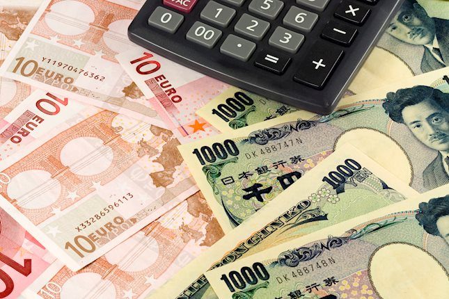 The EUR/JPY cross builds on the overnight recovery from the 160.00 psychological mark, or a nearly one-month low and attracts some follow-through buyers on Tuesday.