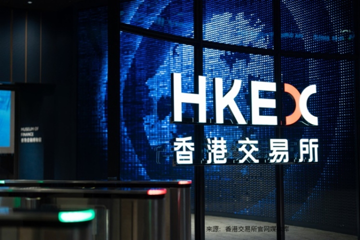據港交所（00388.HK）披露易信息顯示，前港交所行政總裁李小加創辦的滴灌通國際投資有限公司（以下簡稱「滴灌投資」），於2025年6月18日向港交所主板提交上市申請書（A1表），匯豐為其獨家保薦人。