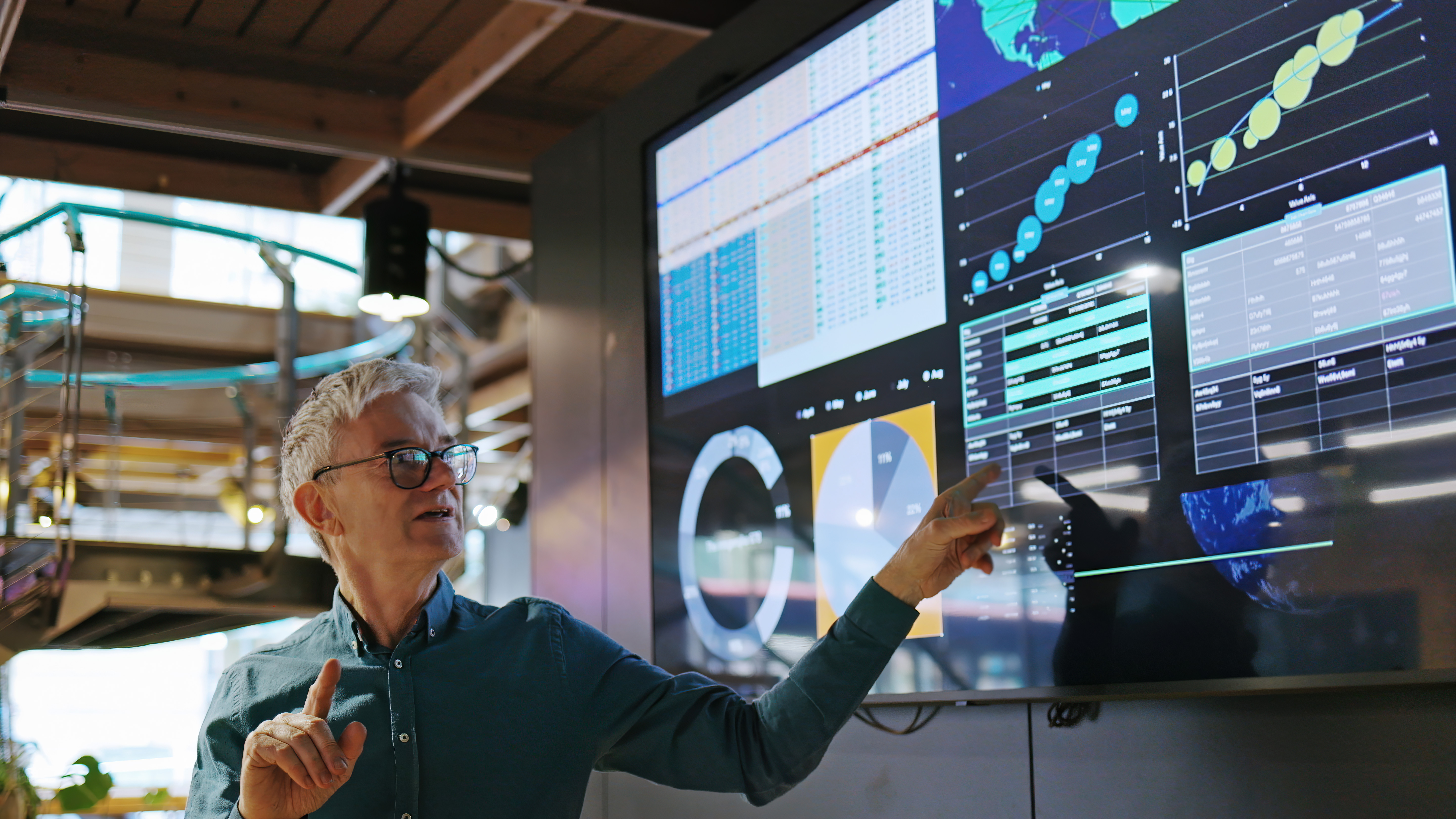 Key PointsOnce unheard of, there are now a handful of stocks trading at multitrillion-dollar market caps, largely thanks to exuberance around artificial intelligence.One of these AI stocks has generated phenomenal returns for investors.But Wall Street analysts think there's plenty more room to run, ...
