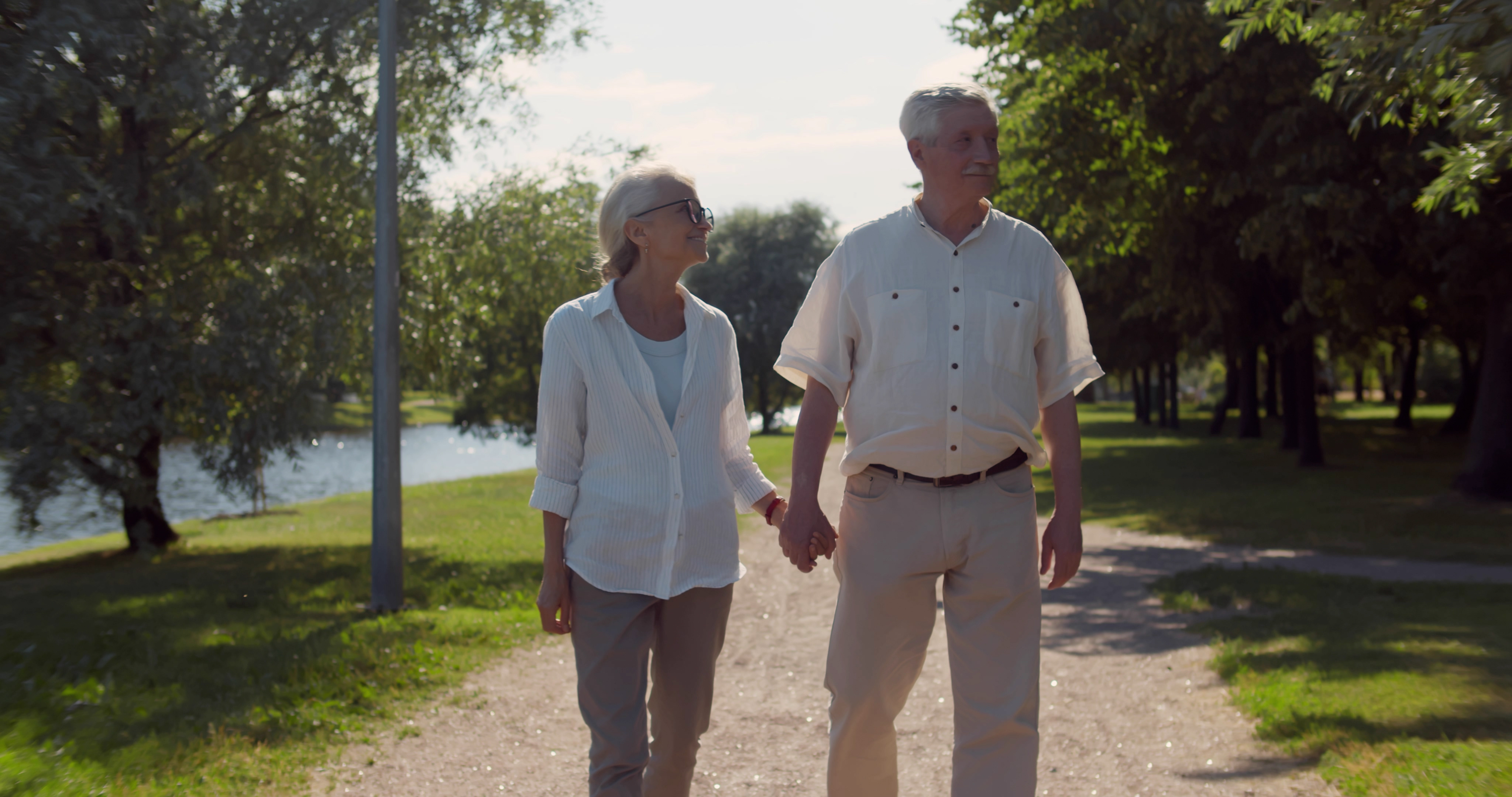 Key PointsSocial Security's spousal benefits can be a lifeline for some older Americans.It's important to understand who is and isn't eligible.It's essential to get the timing of your claim just right. The $23,760 Social Security bonus most retirees completely overlook › It's not always easy being m...