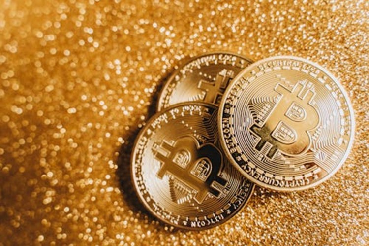 Following the steep corrections seen in late July, the Bitcoin market made a modest recovery in the past week, rising by 2.73% according to data from CoinMarketCap. However, another rejection amidst this price resurgence forces the premier cryptocurrency to now trade within the $116,000 price region...