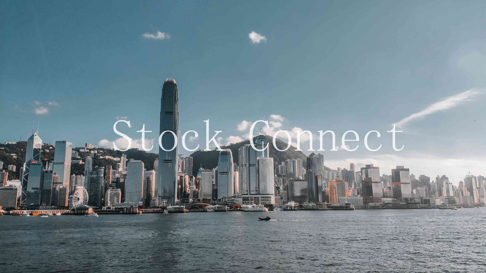 金吾財訊 | 兗煤澳大利亞(03668)公佈，截至2025年6月30日止半年度，兗煤澳大利亞有限公司股東應占利潤1.63億元(澳元，下同)，同比減少61.19%；每股基本收益12.4分。派中期股息每股0.062元。期內，集團收入26.75億元，同比減少14.75%。，主要由於煤炭銷售收入減少16%至25.58億元所致。集團自產煤的整體平均售價減少15%至149元／噸，乃主要由於全球煤炭美元價格下降，而同期GCNewc動力煤指數每週平均價格下降28美元／噸(21%)；同期API5煤炭指數每週價格下降19美元／噸(21%)；及同期半軟焦煤平均基準價格下降41美元／噸(27%)；部分與澳元兌美元匯率由2024年上半年的平均0.6587下跌4%至2025年上半年的0.6340相抵。另外，集團動力煤的平均售價由156元／噸下降至138元／噸；集團冶金煤的平均售價由319元／噸下降至207元／噸。