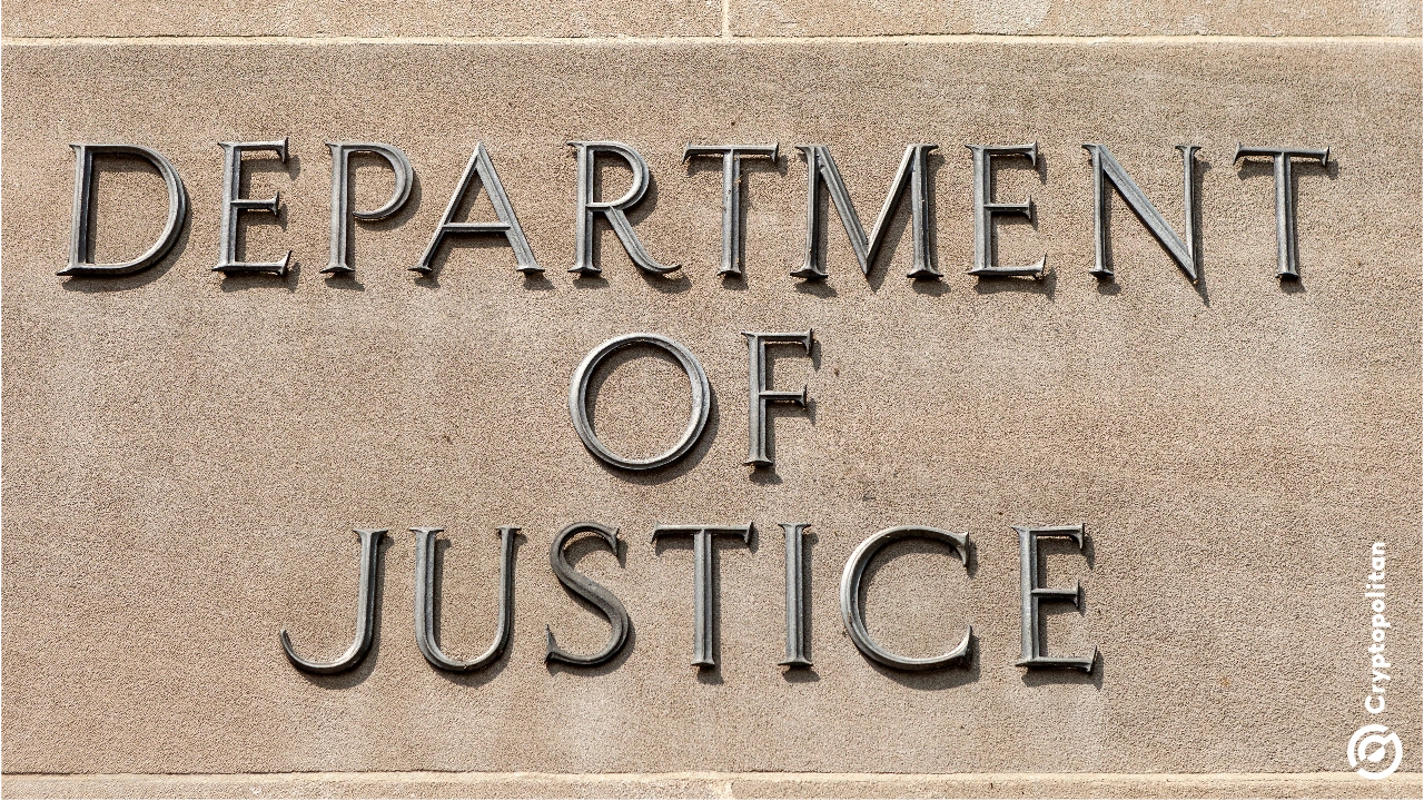The US Department of Justice (DOJ) took a decisive step toward clarifying its stance on open-source software developers in the crypto sector. Matthew J. Galeotti, acting assistant attorney general of the DOJ’s Criminal Division, declared that “merely writing code without ill intent is not a crime.” This could turn out to be a huge turning […]