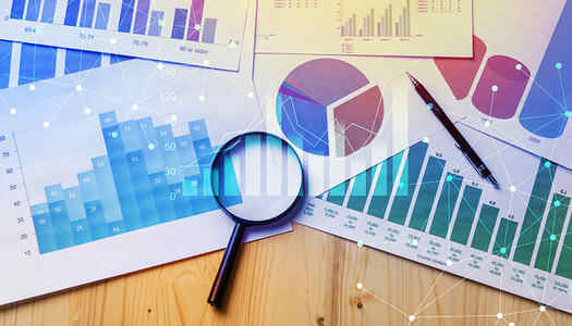 金吾财讯 | 商汤-W(00020)公布，截至2025年6月30日止六个月之中期业绩。期内，公司权益持有人应占亏损14.78亿元(人民币，下同)，同比收窄39.84%；每股基本及摊薄亏损0.04元，去年同期为0.08元。期内，集团收入23.58亿元，同比增长35.5%。具体来看，生成式AI收入由截至2024年6月30日止六个月的10.51亿元增长至截至2025年6月30日止六个月的18.16亿元，增幅达到72.7%，主要来源于市场对生成式AI模型训练、微调和推理的需求持续爆发性增长。视觉AI收入由截至2024年6月30日止六个月的5.12亿元减至截至2025年6月30日止六个月的4.36亿元。X创新业务收入由截至2024年6月30日止六个月的1.77亿元减至截至2025年6月30日止六个月的1.07亿元。