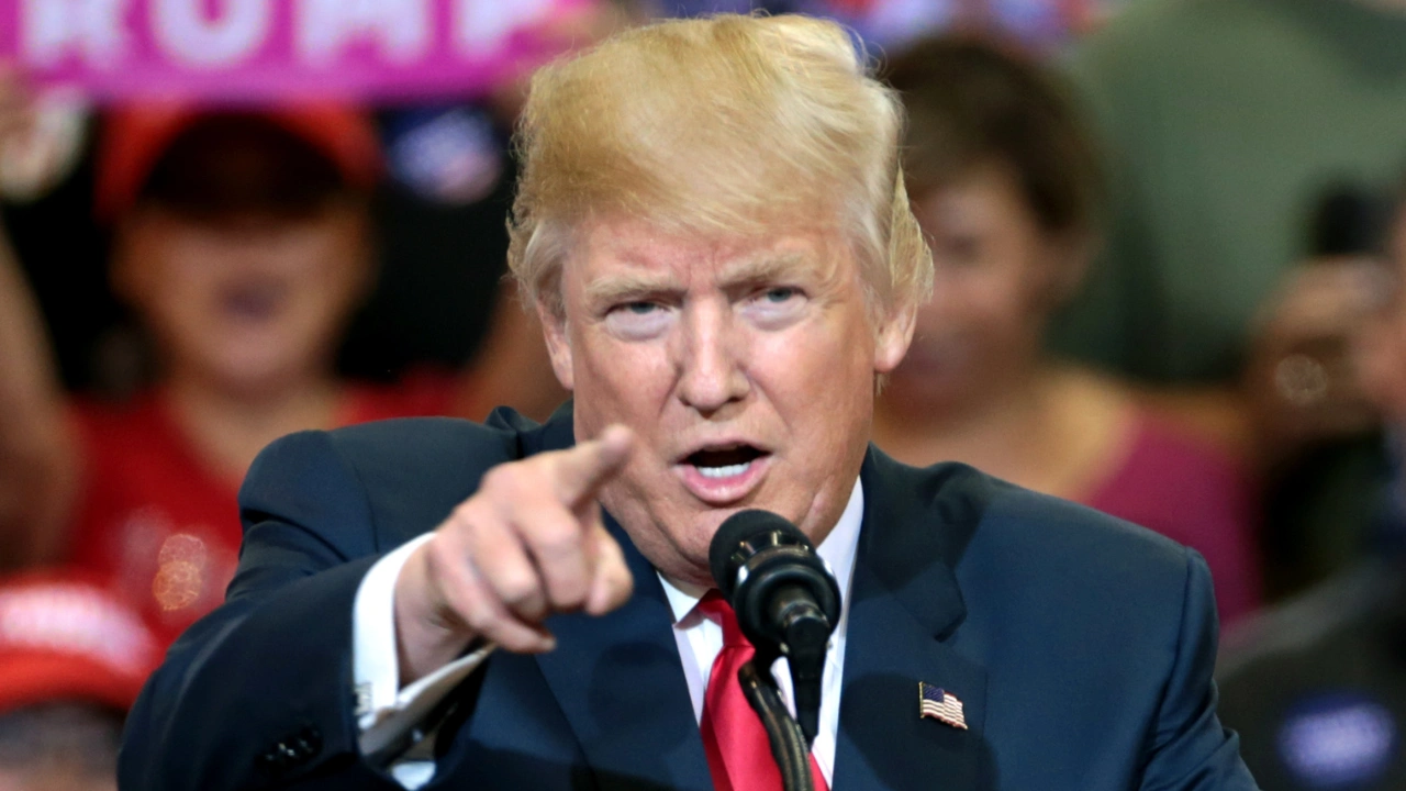 Donald Trump is demanding immediate action from NATO and America’s G-7 allies. In a public message posted on Truth Social, the U.S. President said he’s ready to hit Russia with heavy sanctions, but only if all NATO countries commit fully and stop buying Russian oil. “NATO’S commitment to WIN has been far less than 100%,” […]