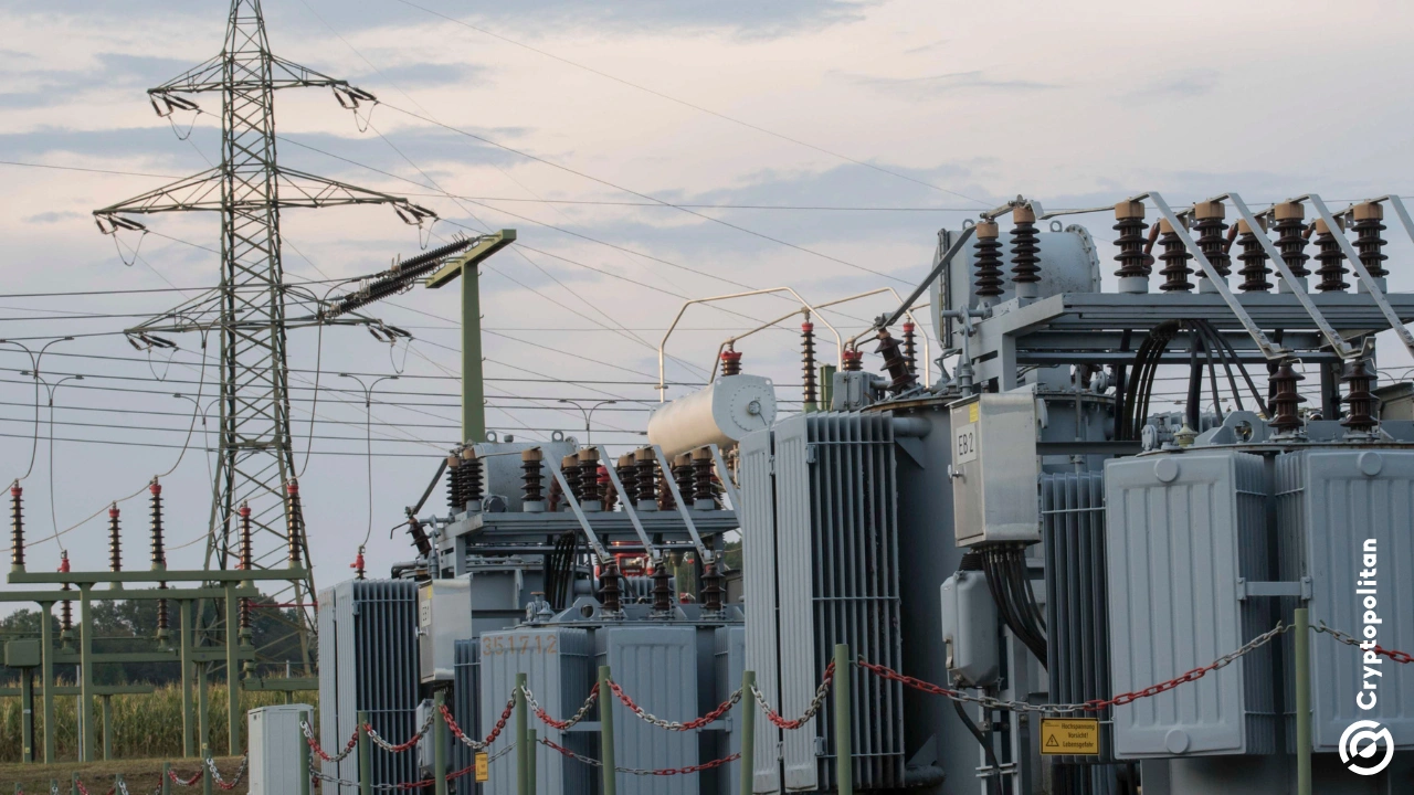 Electricity bills are rising sharply for millions of Americans, and experts say the culprit is an unexpected one. The massive buildings filled with computers that power artificial intelligence. The eastern United States grid managed by PJM Interconnection LLC saw power supply expenses jump by $7.3 billion in its most recent auction, with facilities housing AI […]