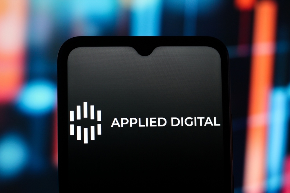 TradingKey - AI資料中心服務商Applied Digital(APLD.US)週四公佈截至8月31日的第一財季業績,核心指標遠超市場預期,推動其股價收盤暴漲逾16%,展現出強勁成長動能。