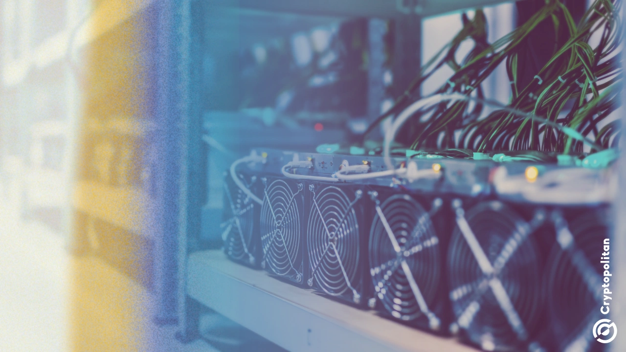 The Russian state seems intent to bring most cryptocurrency miners out of the shadows, with the ultimate goal to tap into their profits through proper taxation. The finance ministry in Moscow has already added well over a thousand mining companies to a special register for entities engaged in the profitable business, in which Russia has […]