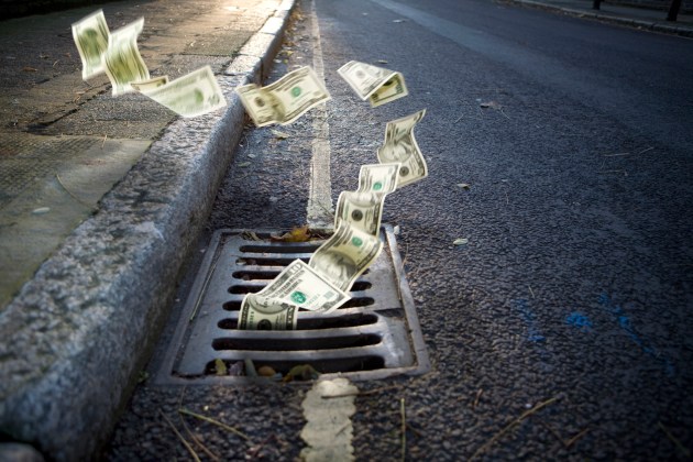 The US-based spot Ethereum ETFs (exchange-traded funds) have registered a second consecutive week of capital outflows. This negative trend comes on the back of what has been a disappointing price performance by the second-largest cryptocurrency in October. Following months of significant capital inf...