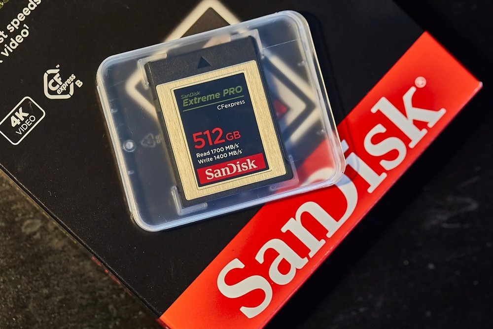金吾財訊 | SanDisk Corp(SNDK)盤前股價揚升，暫報233.5美元，漲2.88%。消息面，Sandisk將取代The Interpublic Group成爲標普500指數成分股。