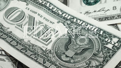 金吾财讯 | 美股三大指数小幅高开，道琼斯指数涨0.3%，标普500指数涨0.4%，纳指涨0.5%。美国至11月22日当周初请失业金人数为21.6万人，预期22.5万人，前值由22万人修正为22.2万人。