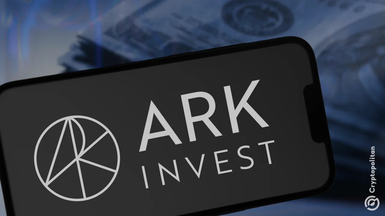 A diretora executiva da ARK Invest, Cathie Wood, está reposicionando seu portfólio para a próxima onda de disrupção tecnológica, prevendo que empresas inovadoras emergentes gerarão retornos compostos anuais de 40% a 50%, enquanto as gigantes da tecnologia do grupo conhecido como "Magnificent 6" (Apple, Amazon, Alphabet (Google), Meta (Facebook), Microsoft e Nvidia) alcançarão ganhos mais modestos de […]