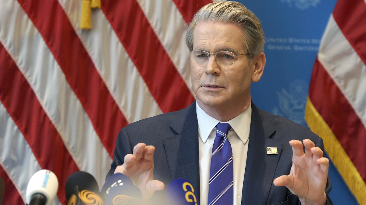 財政部長斯科特·貝森特指出，如果關稅被取消，財政部有足夠的資金進行償還。.