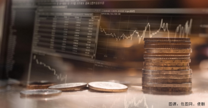 2月12日，港股半导体个股集体强势，截至收盘，天数智芯（09903.HK）大涨21.45%，兆易创新（03986.HK）涨20.95%，天域半导体（02658.HK）涨超10%，壁仞科技（06082.HK）涨9.7%，澜起科技（06809.HK）、英诺赛科（02577.HK）、纳芯微（02676.HK）均上涨。