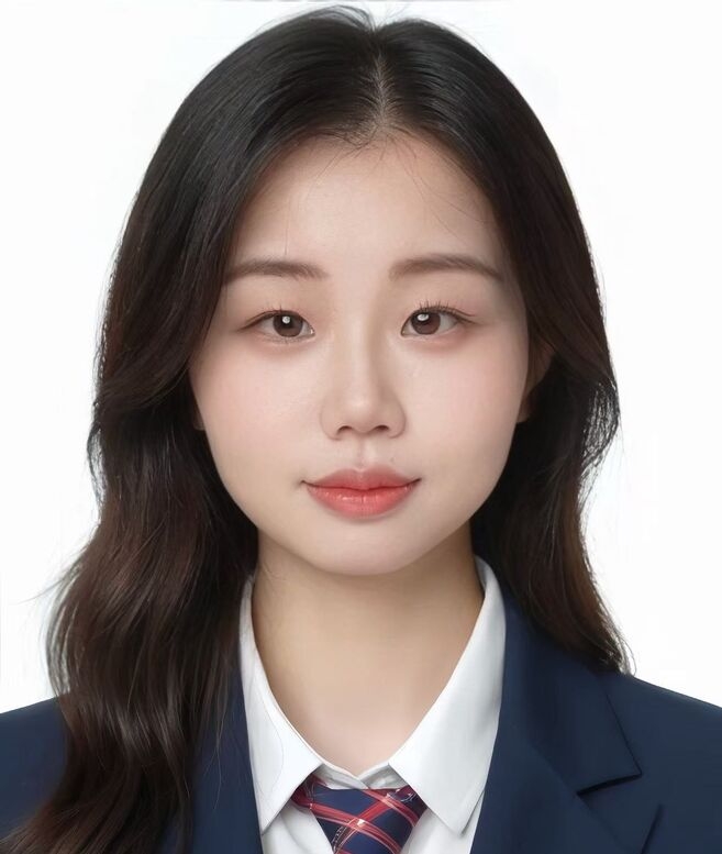 Yulia Zeng