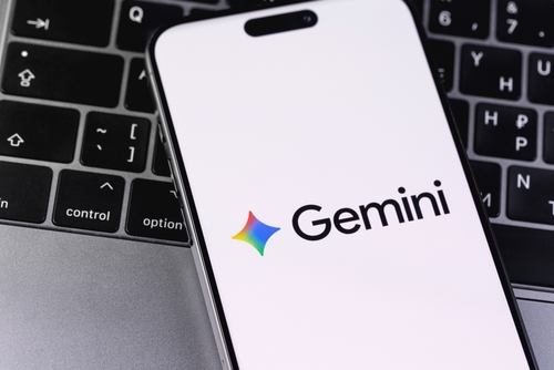 TradingKey - Google (GOOGL) hat am 2. September US-Ostküstenzeit zwei neue Modelle veröffentlicht: Gemini 3.8 Flash und Gemini 3.8 Flash Cyber. Dies ist bereits das dritte Modell der Flash-Serie, das 